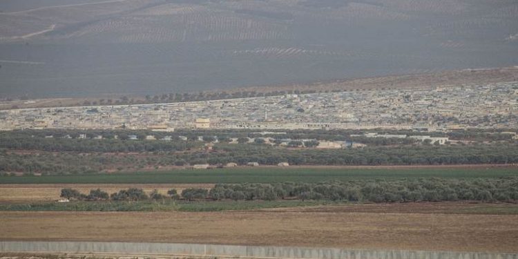 تركيا تفكك مخيمات السوريين: إلى الاندماج في المدن