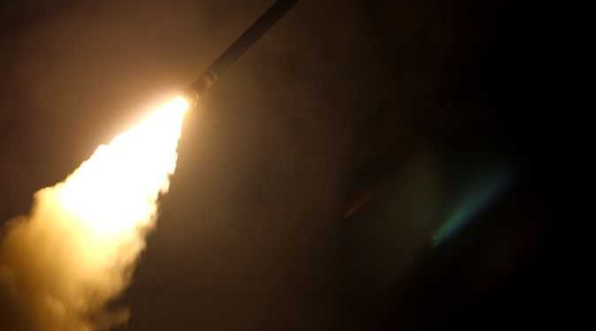 سوريا: الدفاعات الجوية تتصدى لـ” عدوان إسرائيلي” على مطار التيفور بريف حمص