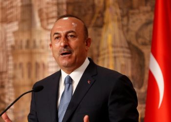 قوات النظام السوري تواصل التصعيد وتقصف نقطة تركية في حماة.                     تشاووش أوغلو: لا هدنة في إدلب