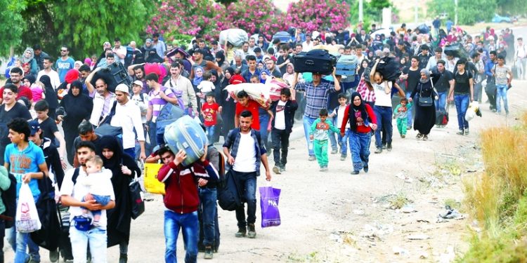 الحملة على اللاجئين السوريين في تركيا.. الإجراءات والسياق السياسي