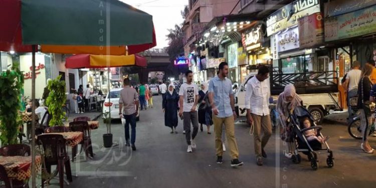 “الفرقة الرابعة” تجتاح أسواق دمشق