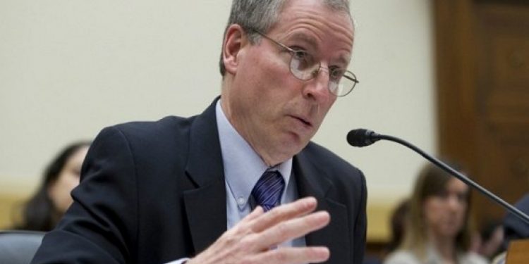 فورد ناصحًا وفاضحًا: الموقف الأميركي المخاتل