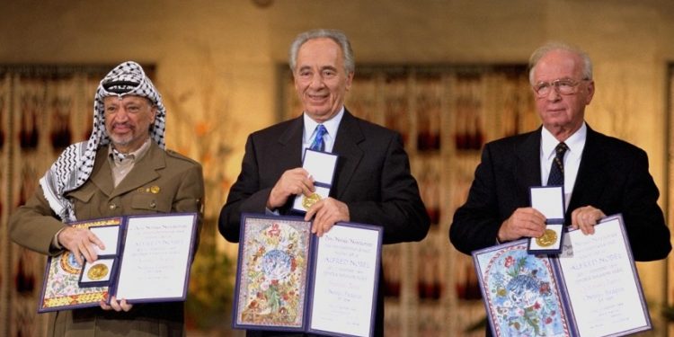 أوسلو، العدوِّ القديم في خدمة المنتصر