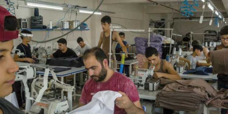 إعادة اللاجئين السوريين رسالة إلى خصوم إردوغان في الداخل والخارج