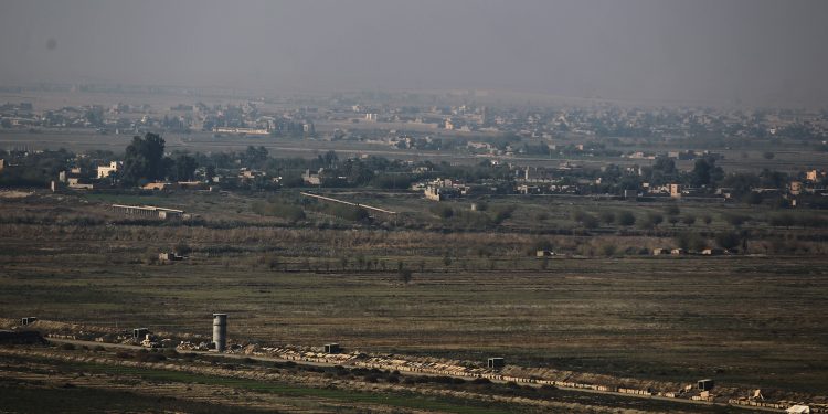 البوكمال وجنوب لبنان: معارك إسرائيلية إيرانية بالوكالة