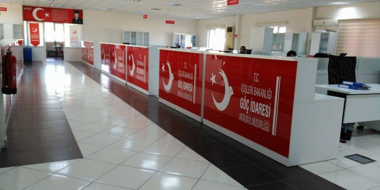 تسهيلات جديدة للحصول على الإقامة السياحية في تركيا