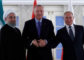 كي تكون اللجنة دستورية