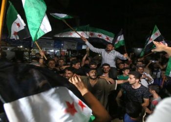 هل يُطيح الحراك الشعبي والسياسي المضاد باللجنة الدستورية السورية؟