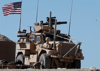 إسبر يؤكد البحث في إبقاء قوات أميركية قرب آبار النفط شمال شرقي سوريا