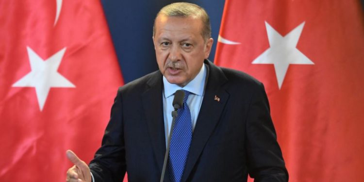 في ظل تهديدات أوروبية وأميركية.. أردوغان: لن نوقف “نبع السلام”