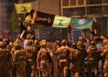 حزب الله يهدد اللبنانيين والمجتمع الدولي: شروطي أو الحرب