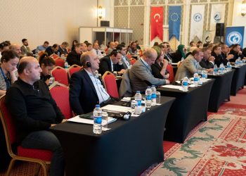 مؤتمر اللاجئين في أنقرة وحوار في العمق