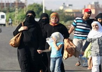 من يقف مع السوريين؟