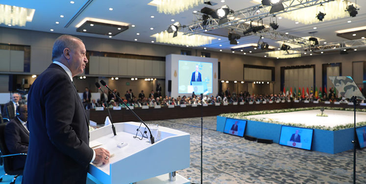 إردوغان أعلن بدء إسكان مليون سوري في تل أبيض ورأس العين