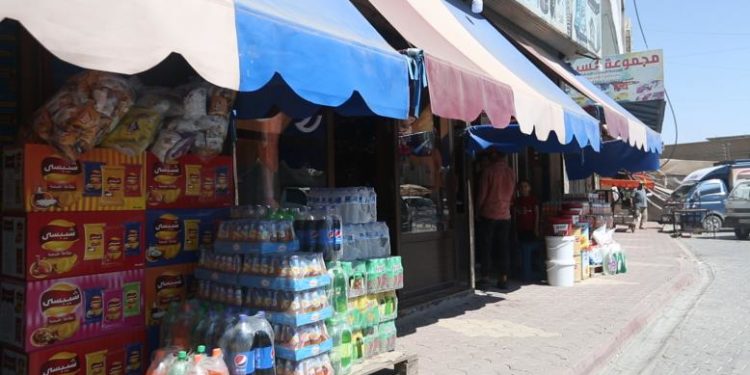 انهيار غير مسبوق للعملة السورية