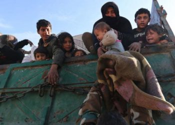 منظمة إغاثة تركية: 120 ألف سوري يفرون من الهجمات على إدلب