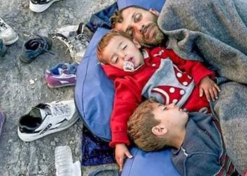 في إدلب                                                   الفرس يطؤون قبر الخليفة الأموي عمر بن عبد العزيز