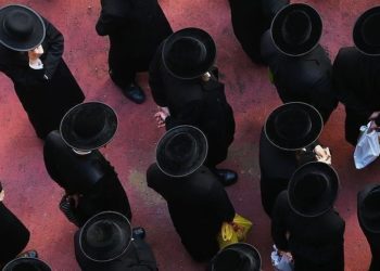 الحاخام الأكبر