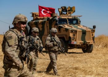 القوات الروسية وحليفتها السورية تتقدم في إدلب… وغموض في الموقف التركي