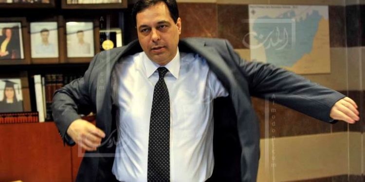 دياب ألعوبة القصر أم عنيد أقوى من الحريري؟