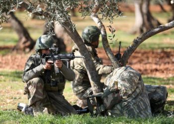 معارك بعد استعادة فصائل مدينة استراتيجية شمال غربي سورية