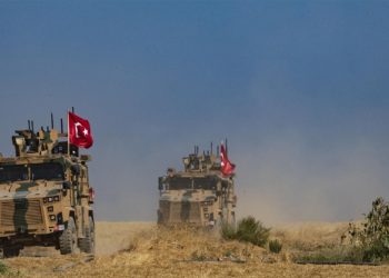 إدلب: تعزيزات تركية بعد مقتل جنديين.. ودوريات أحادية