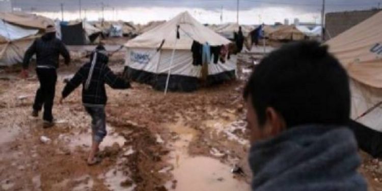 المعارضة تتهاون مع كورونا..الحدود المفتوحة مع النظام تهدد بكارثة