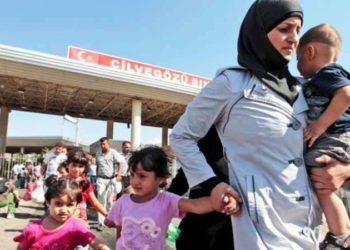 الأم السورية أيقونة في مواجهة الظلم والقهر