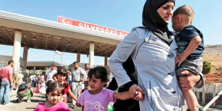 الأم السورية أيقونة في مواجهة الظلم والقهر