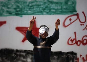 خطابُ المنهوبينَ بين الخفاء والعلن