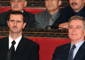 عبد الحليم خدام.. الجسر المؤقت لتوريث سوريا للأسد الابن