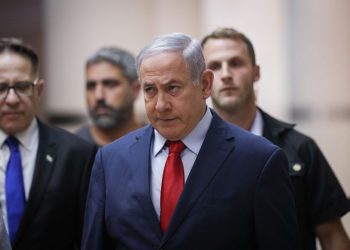 قيادات فلسطينية تصنعها إسرائيل  وجوه جديدة تستخدمها تل أبيب لتسويق صفقة القرن والمشاريع الاستيطانية