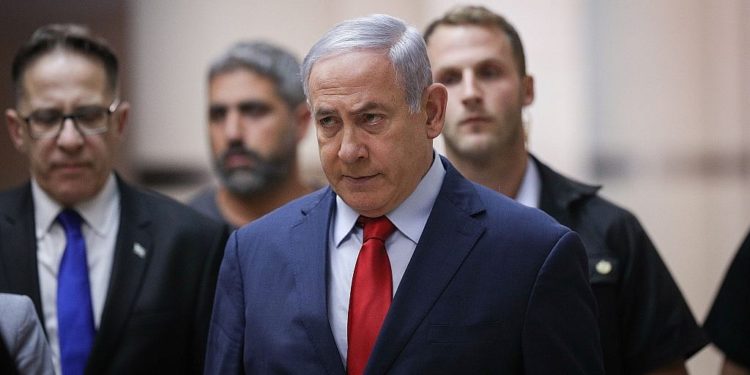 قيادات فلسطينية تصنعها إسرائيل  وجوه جديدة تستخدمها تل أبيب لتسويق صفقة القرن والمشاريع الاستيطانية