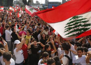 انتفاضة لبنان وضرورة الخروج من مأزق المراوحة