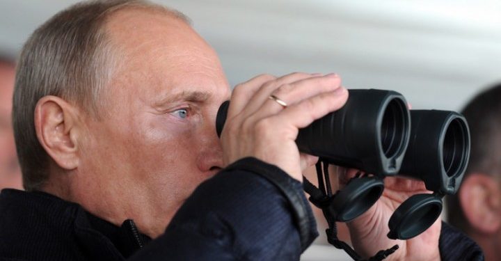 معهد أمريكي: بوتين يواجه أزمة لا يمكن فهمها        ومن المحتمل أن يأمر بالانسحاب من سورية بشكل حقيقي