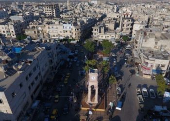 عملاً بسياسة الاحتواء:     هيئة “تحرير الشام” تمنع تشكيل فصائل وغرف عمليات في إدلب