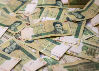 الاقتصاد الإيراني إلى الهاوية