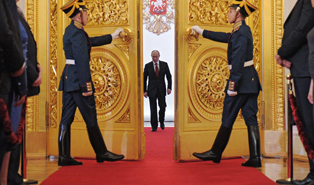 الاستفتاء الروسي: تجييش شعبي لتفويض بوتين “قيصر”