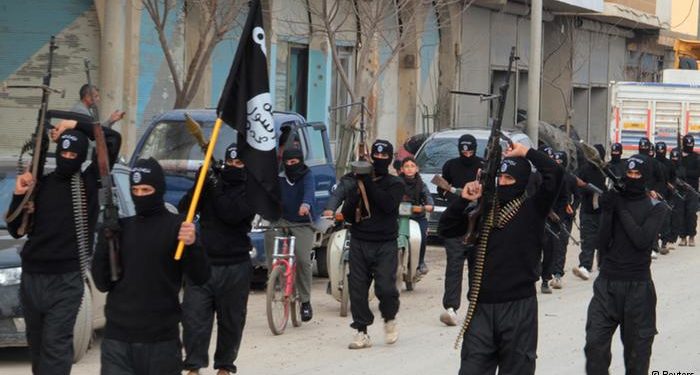 هل يستخدم النظام السوري “ورقة داعش” في وجه سلمية والسويداء؟