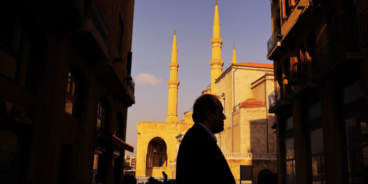 ” إسلامية الشعائر وعَلمانية الأفكار ! “