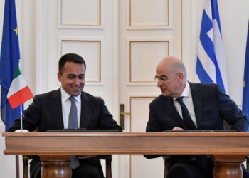 لقطع الطريق على تركيا.. ترسيم الحدود البحرية بين اليونان وإيطاليا…