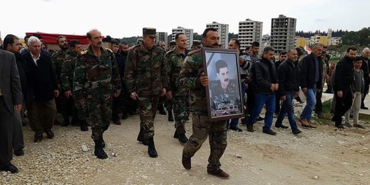 النظام السوري يعتقل 15 ضابطاً وعنصراً بتهم العمالة والاختلاس