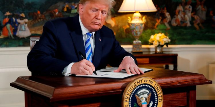 واشنطن تعاقب دمشق وعينها على موسكو