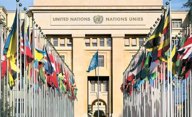 الأمم المتحدة تستأنف آلية إدخال المساعدات إلى سورية عبر الحدود إبقاء معبر باب الهوى على الحدود التركية مفتوحاً لمدّة عام بدلاً من نقطتَي عبور كانتا مستخدمتين في السابق