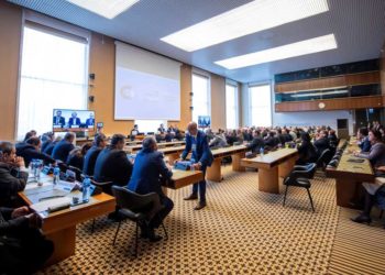 اللجنة الدستورية: عبث دولي بلا طائل