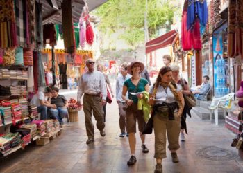 أنا وجاري البدّال