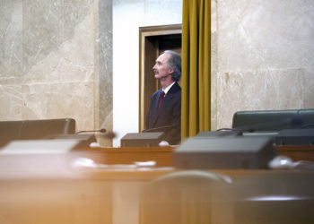 اهتمام أميركي يقابله الأسد بمماطلة.. لا معجزة في اللجنة الدستورية