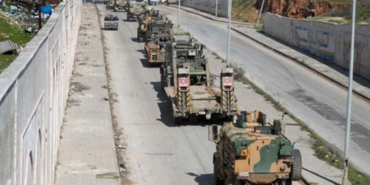 تركيا تستنفر قواتها بعد هجوم على إحدى نقاطها في إدلب