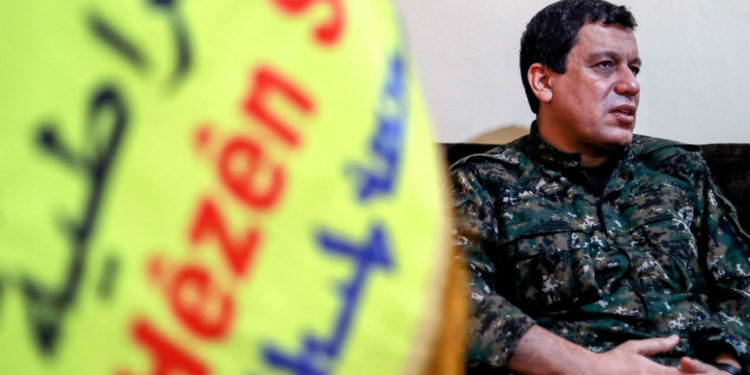 زعماء عشائر يرفعون سقف مطالبهم من «قوات سوريا الديمقراطية» موسكو تتهم واشنطن بتأجيج الوضع في منطقة شرق الفرات