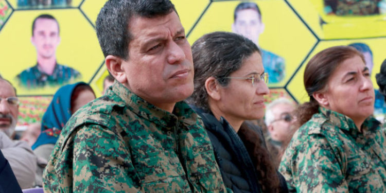 قيادات كردية تدعو إلى توسيع الإدارة الذاتية